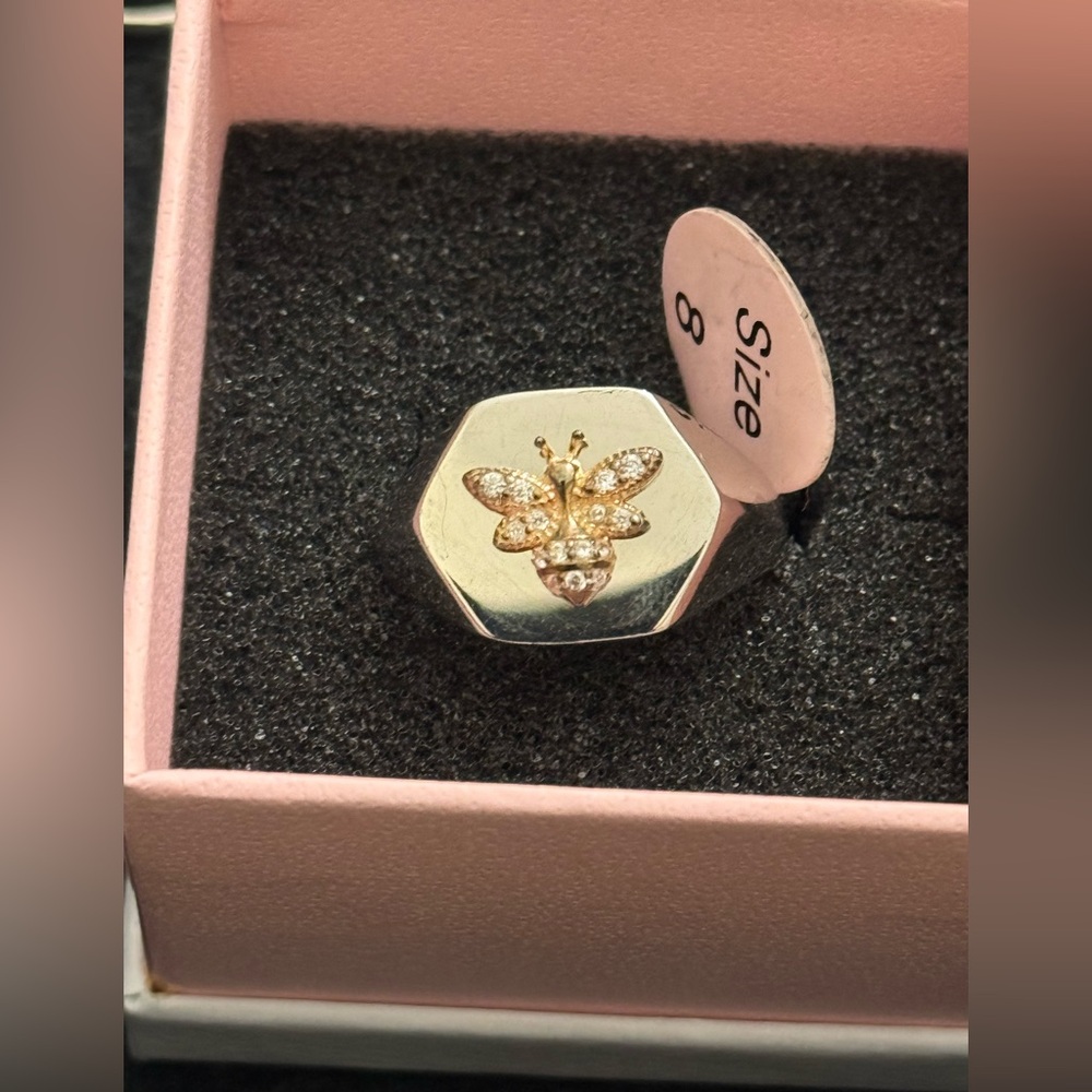 Ava Ro Sterling Silver Bee Ring